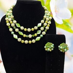 Vintage Costume Womens Necklace-Clip On Earrings Made In Japan Yellows & Greens